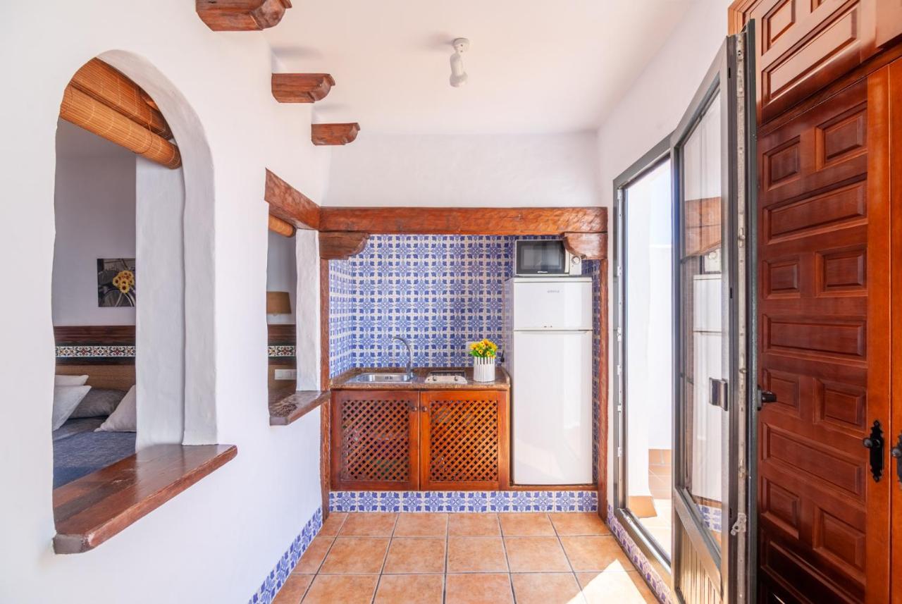 Apartamentos El Roqueo Conil De La Frontera Εξωτερικό φωτογραφία