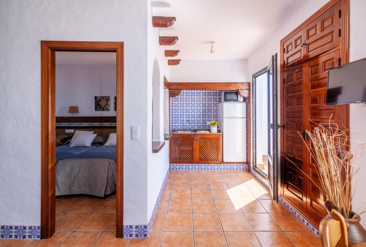 Apartamentos El Roqueo Conil De La Frontera Εξωτερικό φωτογραφία