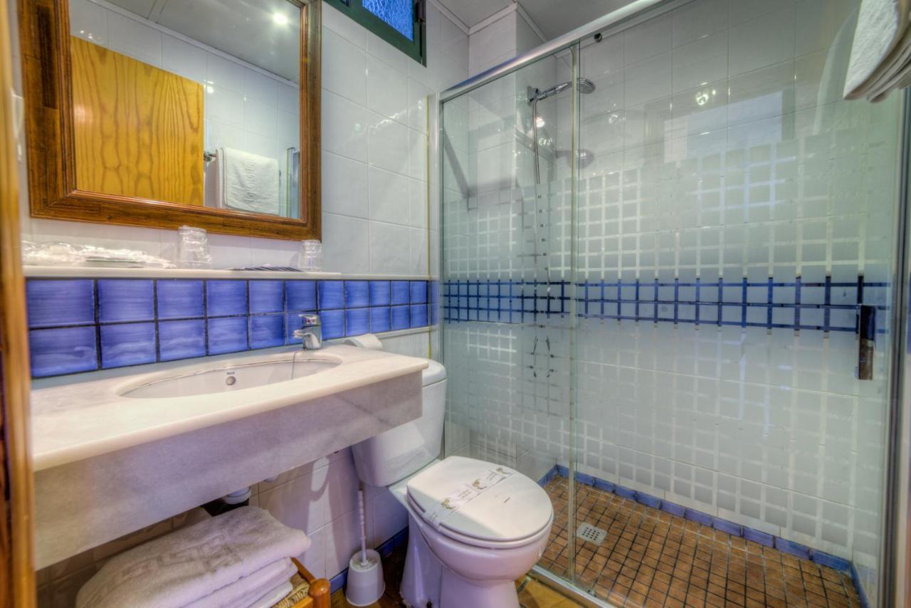 Apartamentos El Roqueo Conil De La Frontera Εξωτερικό φωτογραφία